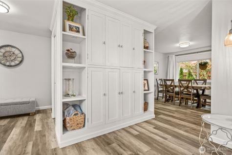 12814 NE 144th Place Kirkland WA 98034