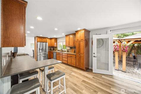 12814 NE 144th Place Kirkland WA 98034