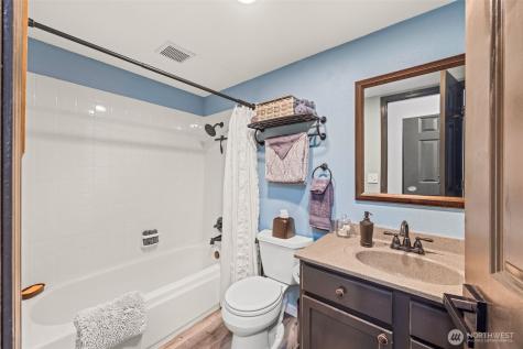 12814 NE 144th Place Kirkland WA 98034