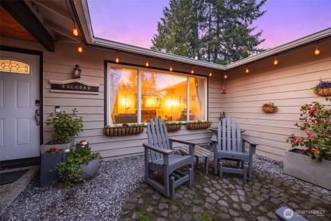 12814 NE 144th Place Kirkland WA 98034