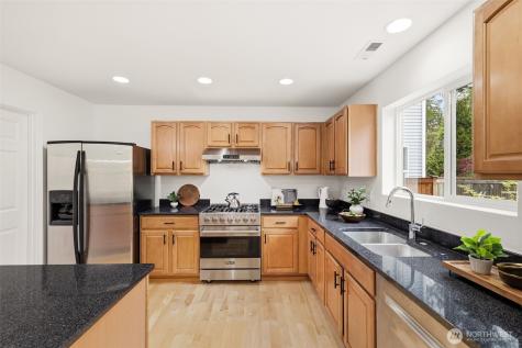 2108 250th Place SE Sammamish WA 98075