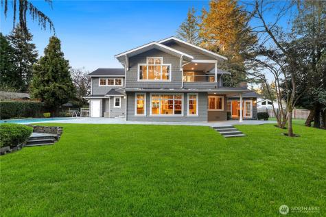 37 Tatoosh Key Bellevue WA 98006