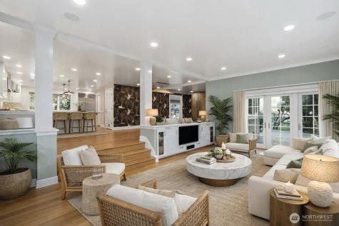 37 Tatoosh Key Bellevue WA 98006