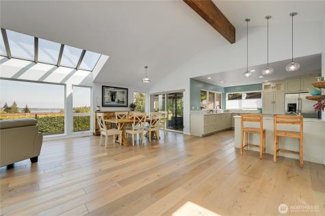 30 Adventurer Lane Port Ludlow WA 98365