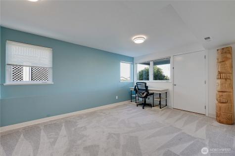 30 Adventurer Lane Port Ludlow WA 98365