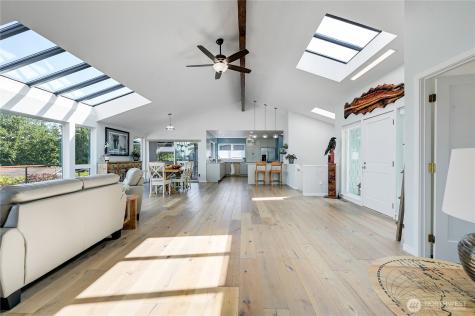 30 Adventurer Lane Port Ludlow WA 98365
