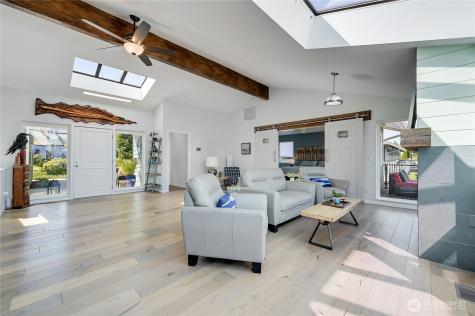 30 Adventurer Lane Port Ludlow WA 98365