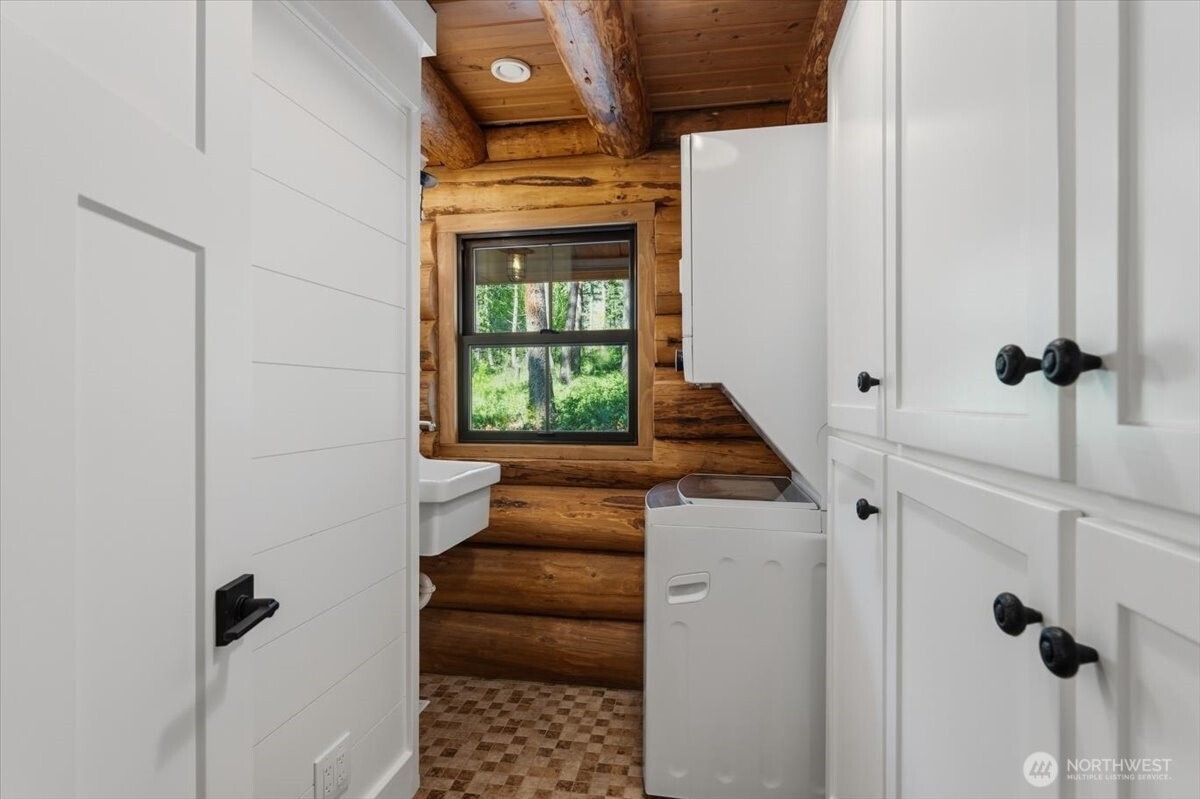 2350 First Creek Road Chelan WA 98816
