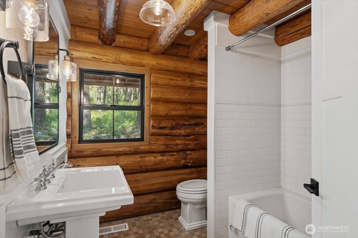 2350 First Creek Road Chelan WA 98816