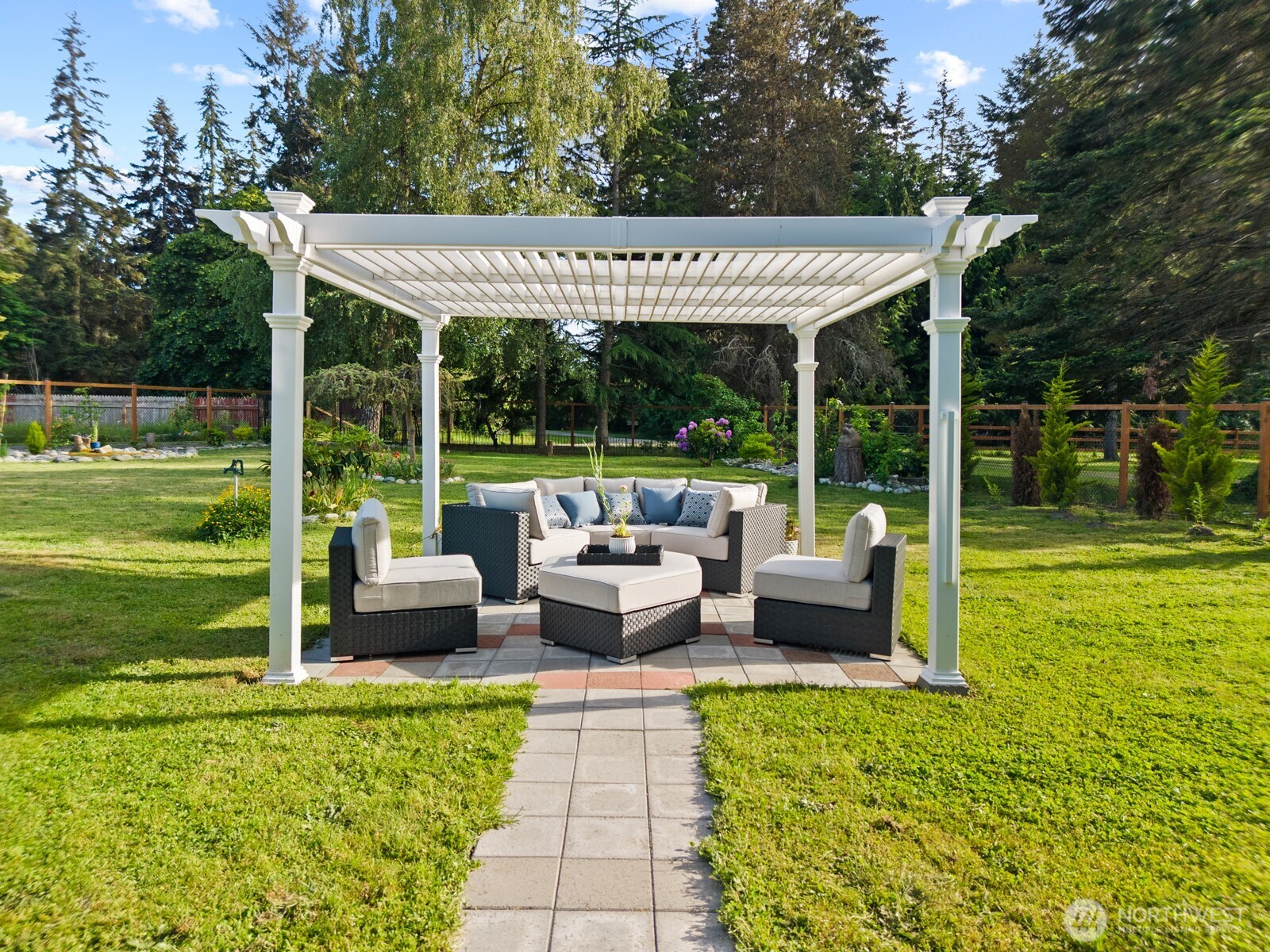 751 Hazzle Court Coupeville WA 98239