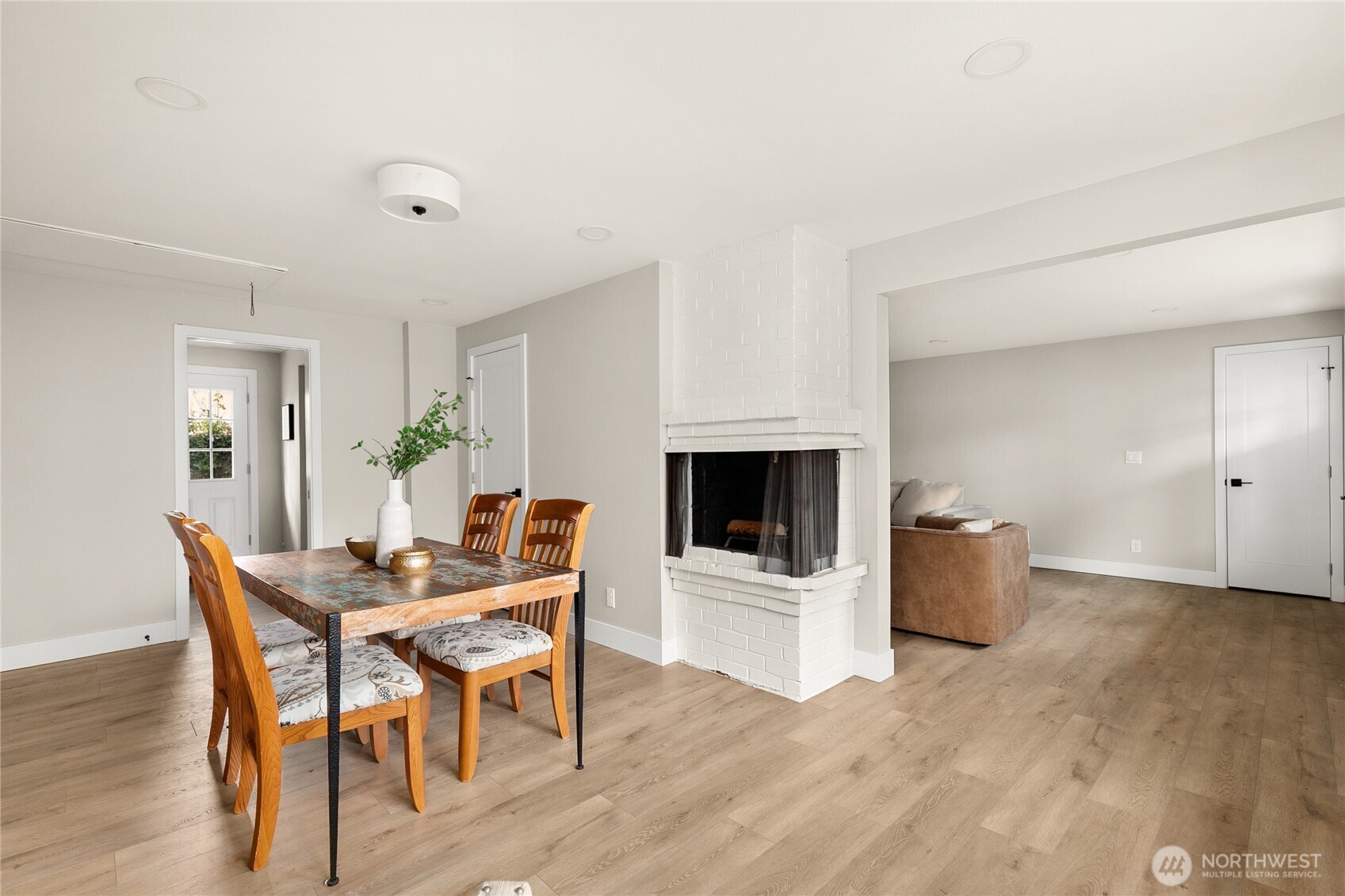 1402 N 136th Street Seattle WA 98133