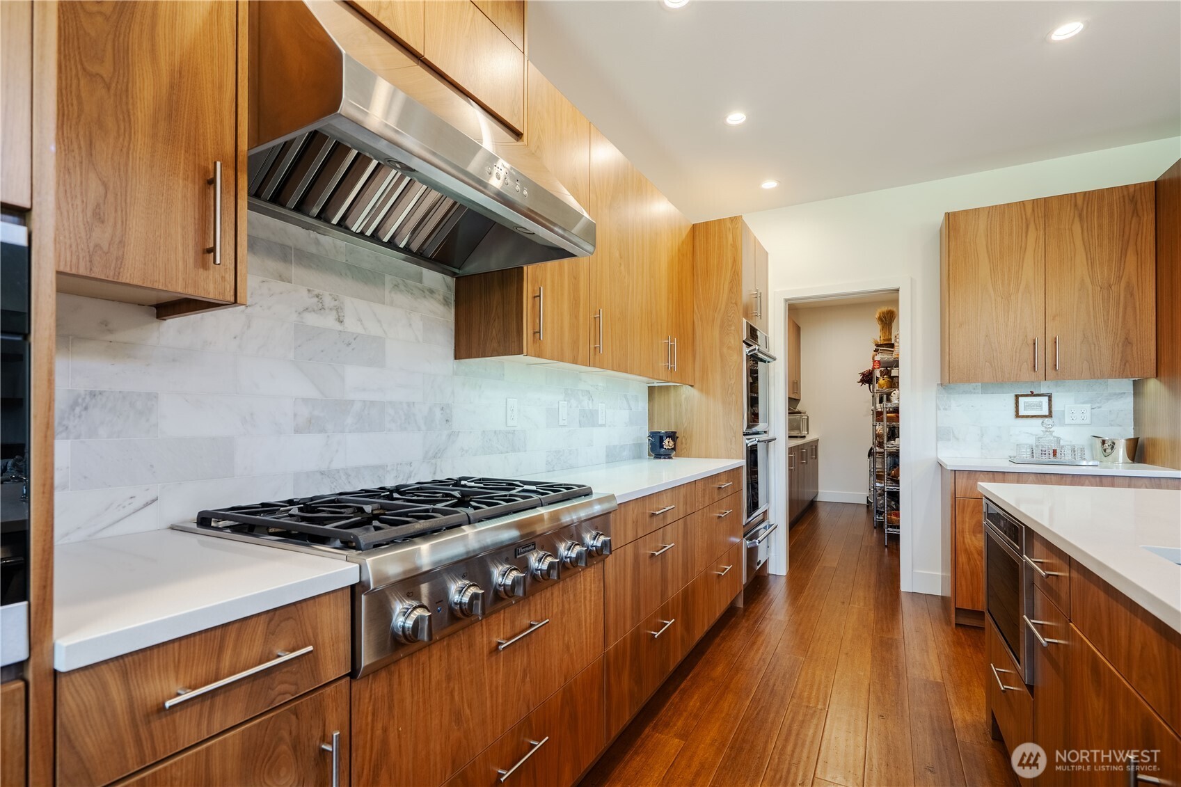 8775 Club House Point Drive Blaine WA 98230