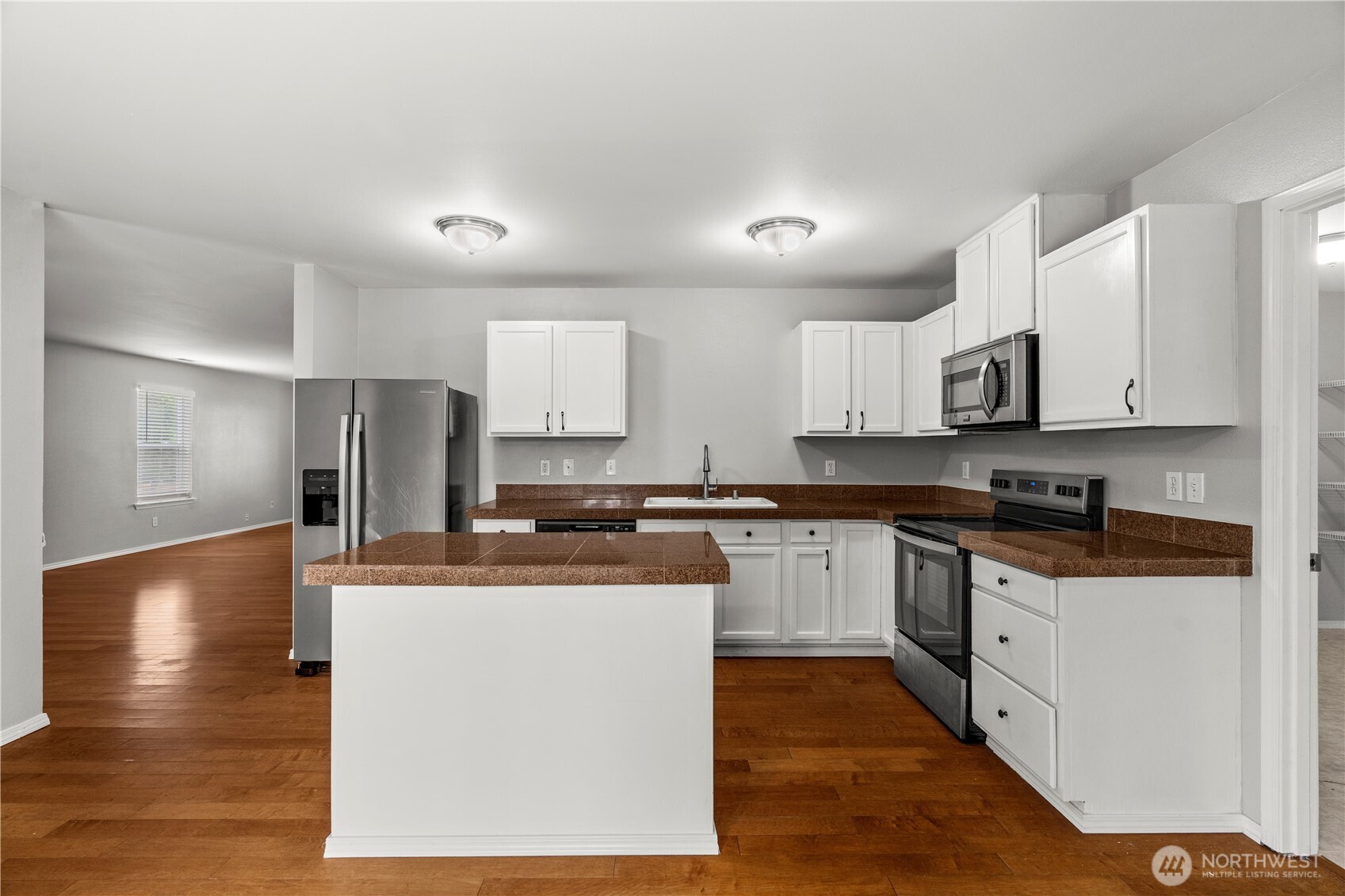 8422 175th Street Ct E Puyallup WA 98375