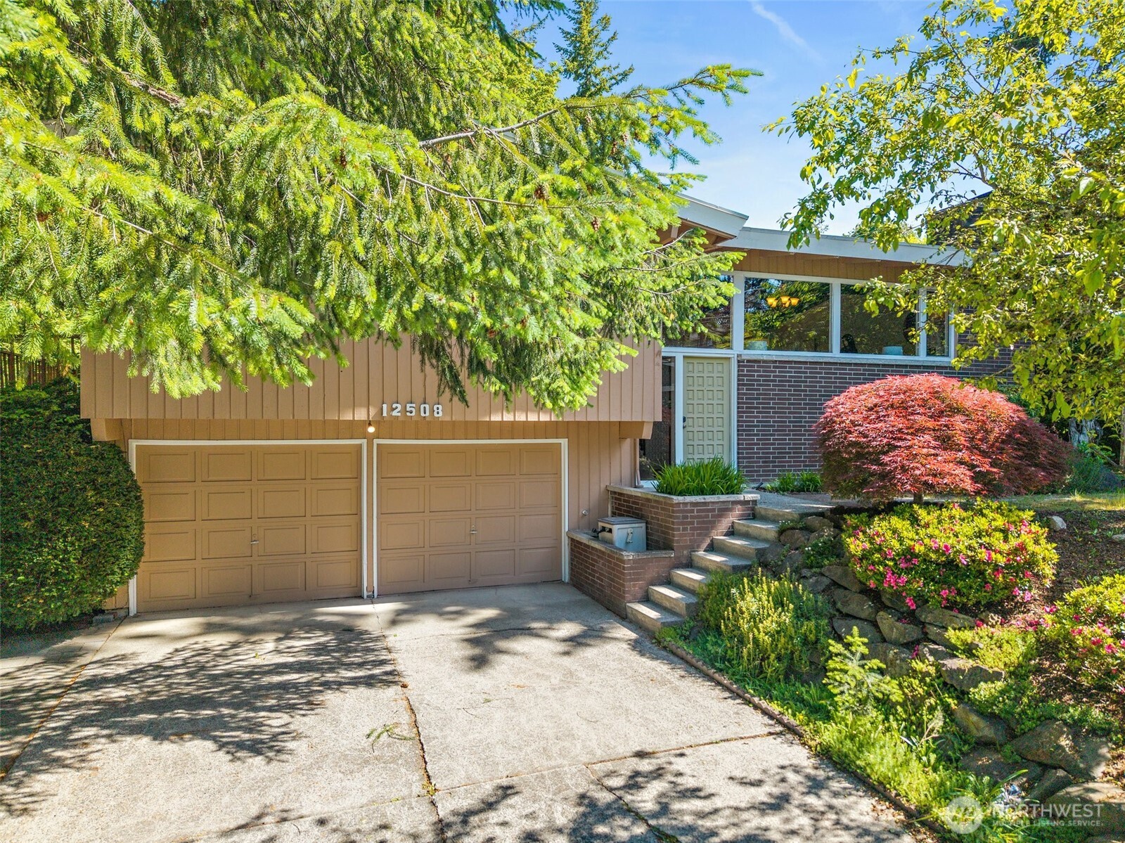 12508 SE 60th Street Bellevue WA 98006