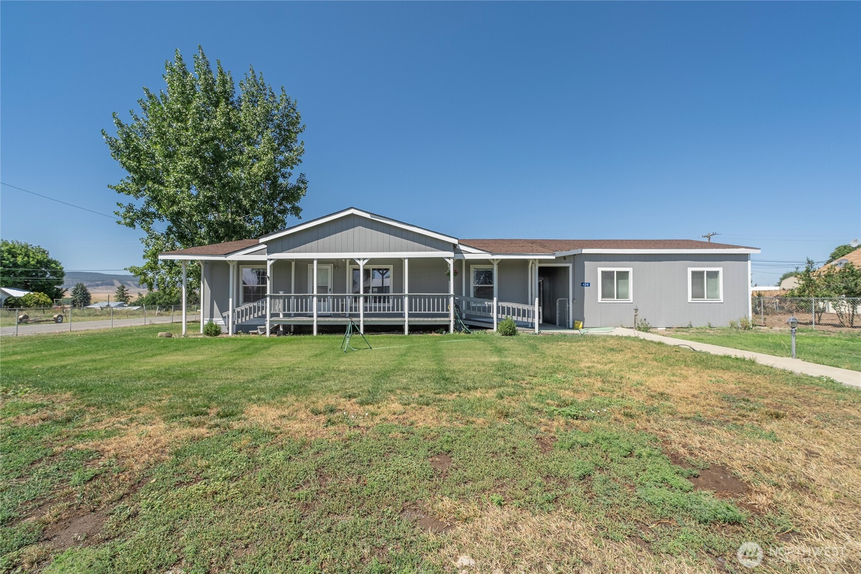 424 S Central Avenue Waterville WA 98858