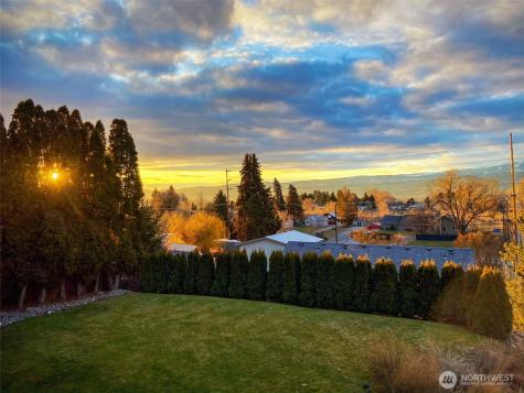 316 Easy Street Wenatchee WA 98801