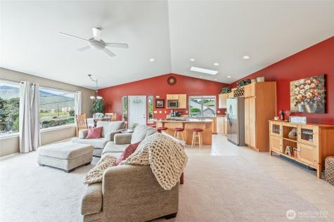 316 Easy Street Wenatchee WA 98801
