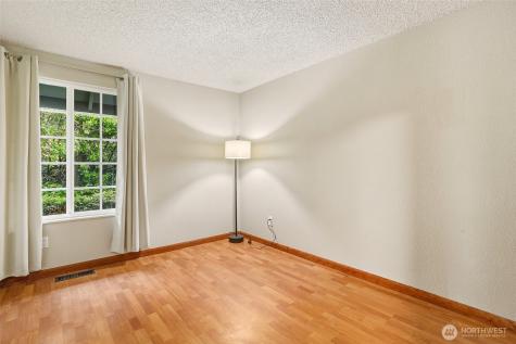 14203 NE 63rd Court Redmond WA 98052