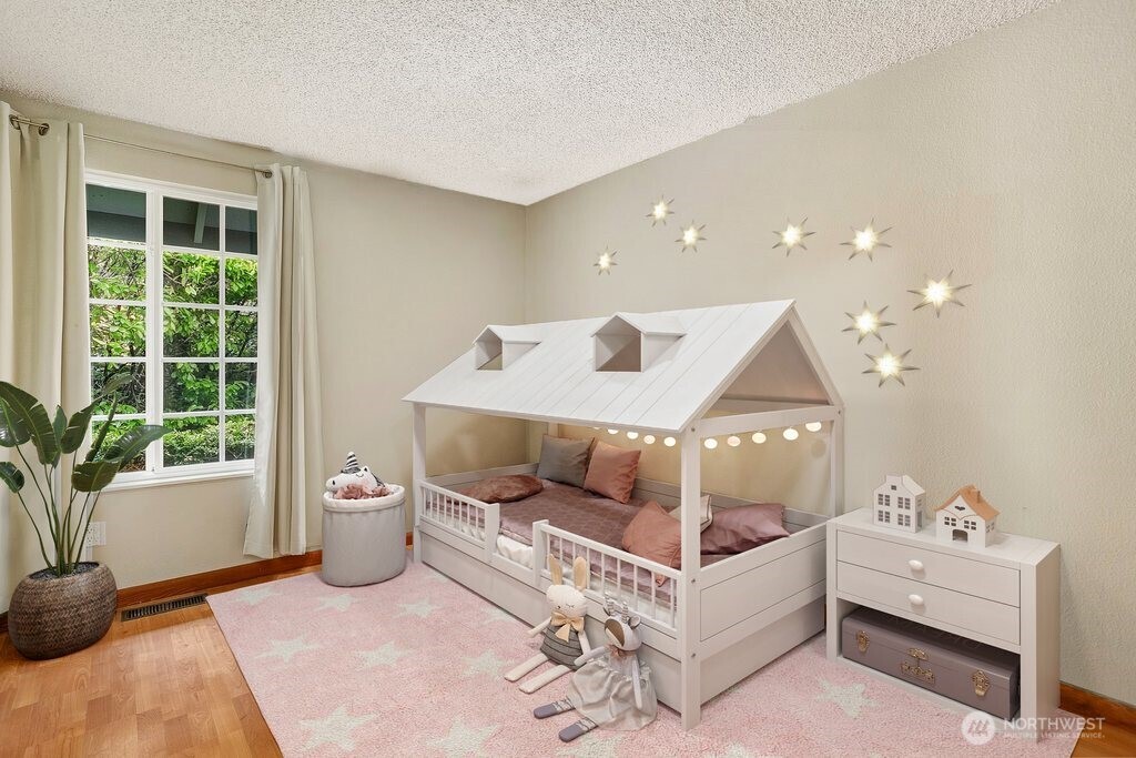 14203 NE 63rd Court Redmond WA 98052