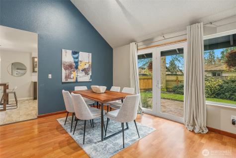 14203 NE 63rd Court Redmond WA 98052
