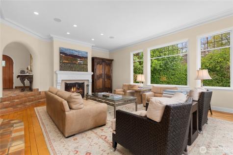 180 Lake Washington Boulevard E Seattle WA 98112