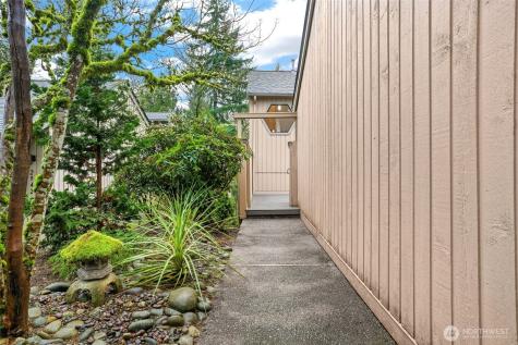 2940 Kennewick Place NE Renton WA 98056