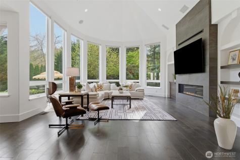 19267 NE 149th Street Woodinville WA 98077