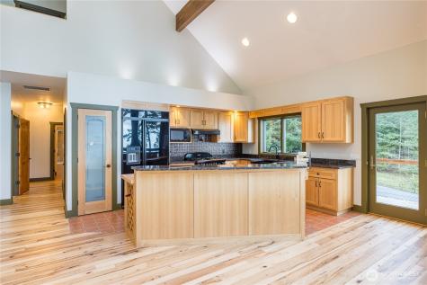 444 Ocean Cove Lane Port Angeles WA 98363