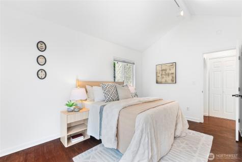 5620 38th Avenue SW Seattle WA 98126