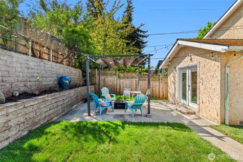 5620 38th Avenue SW Seattle WA 98126