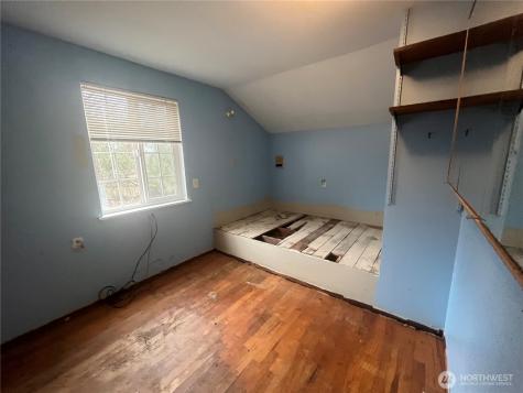 16919 12th Place NE Shoreline WA 98511