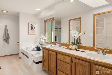 13150 NE 13150 NE 203rd Place Woodinville WA 98072