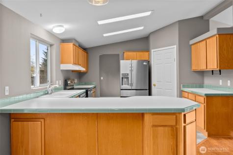 7808 197th Avenue SW Rochester WA 98579