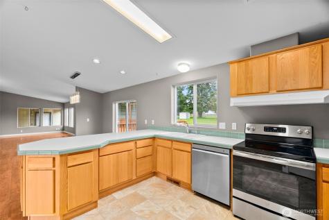7808 197th Avenue SW Rochester WA 98579