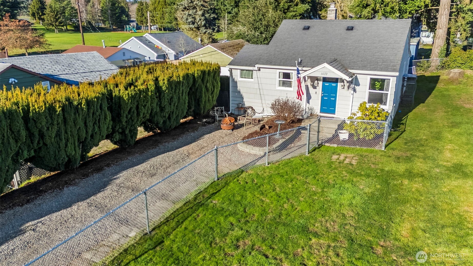 1022 Sheridan Road Bremerton WA 98310