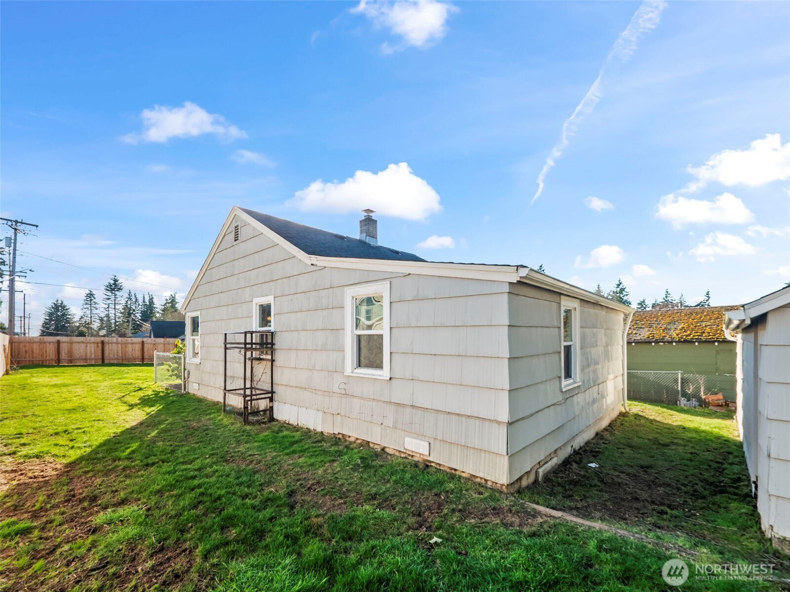 1022 Sheridan Road Bremerton WA 98310
