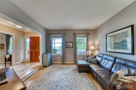10295 NE West Kingston Road Kingston WA 98346