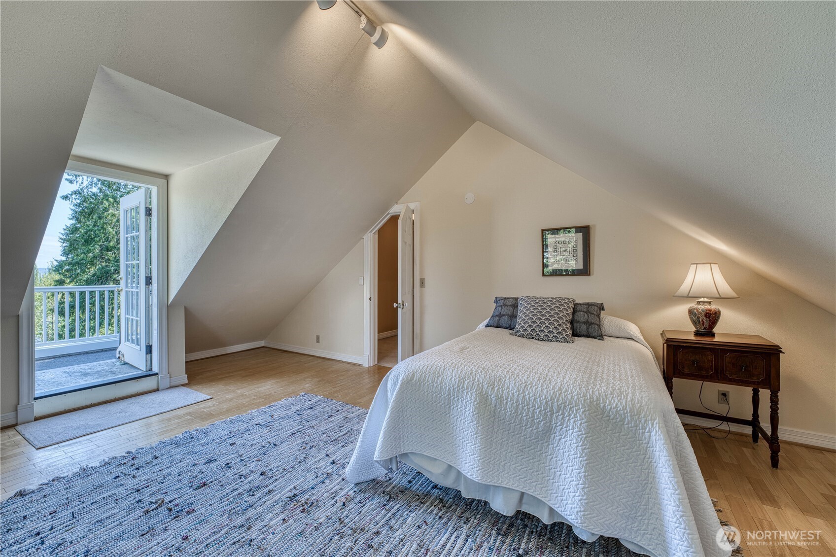 10295 NE West Kingston Road Kingston WA 98346