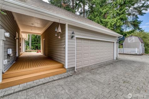 10295 NE West Kingston Road Kingston WA 98346