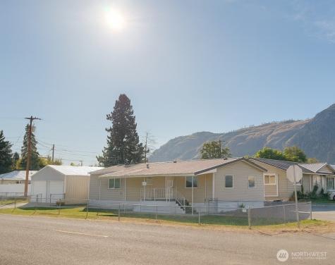 207 Ferry Avenue E Brewster WA 98812