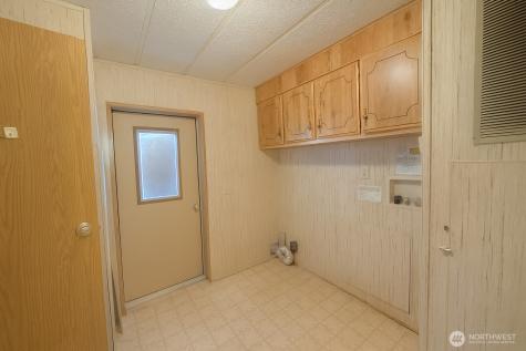 207 Ferry Avenue E Brewster WA 98812