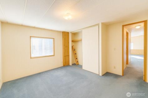 207 Ferry Avenue E Brewster WA 98812