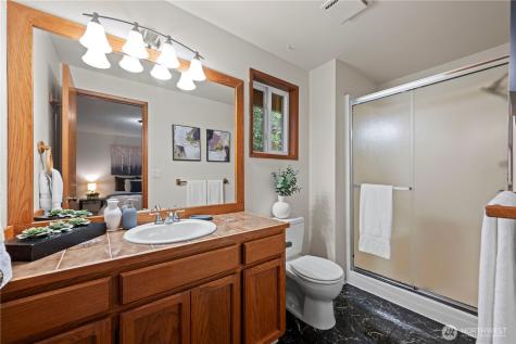 19809 97th Avenue S Renton WA 98055