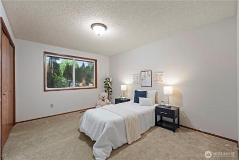 19809 97th Avenue S Renton WA 98055