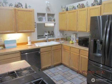 9237 Applegate Loop Rochester WA 98579