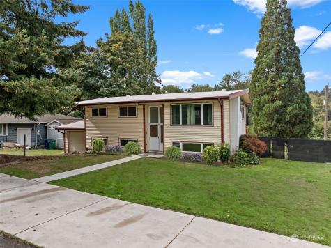 10207 10th Seattle WA 98168