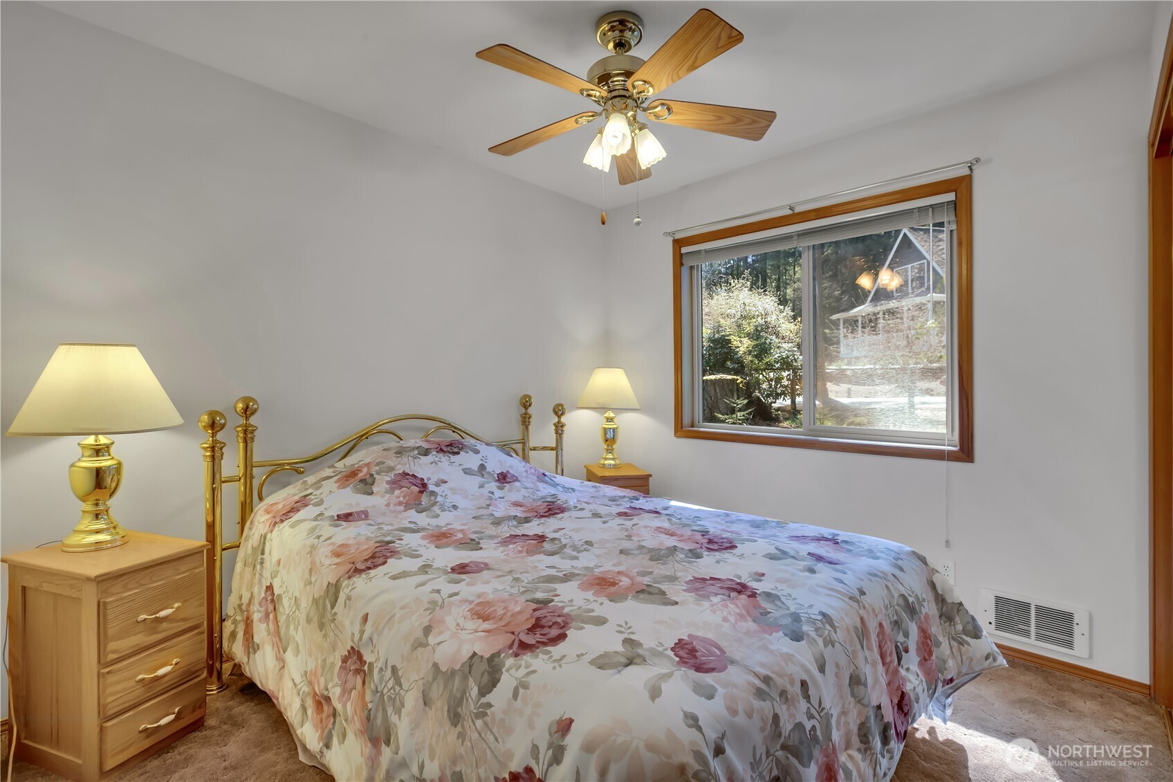 827 Illahee Drive Fox Island WA 98333