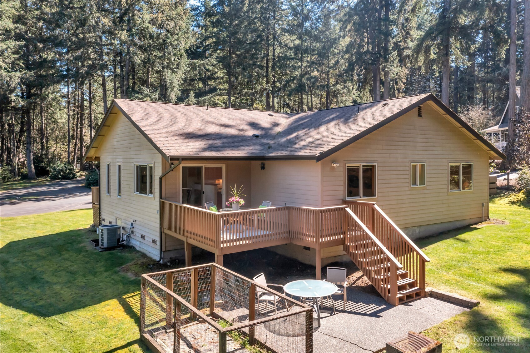827 Illahee Drive Fox Island WA 98333