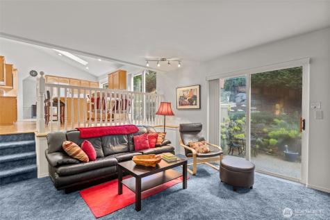 2414 Kennewick Place NE Renton WA 98056