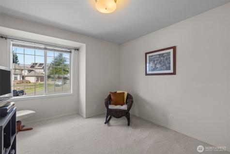 2414 Kennewick Place NE Renton WA 98056